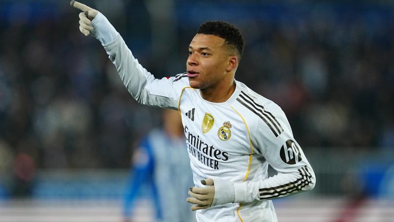 王钰栋承受多重压力，U21、中超、全运会三线作战疲惫不堪（王钰栋三线鏖战承压：U21、中超、全运会让他疲惫不堪）