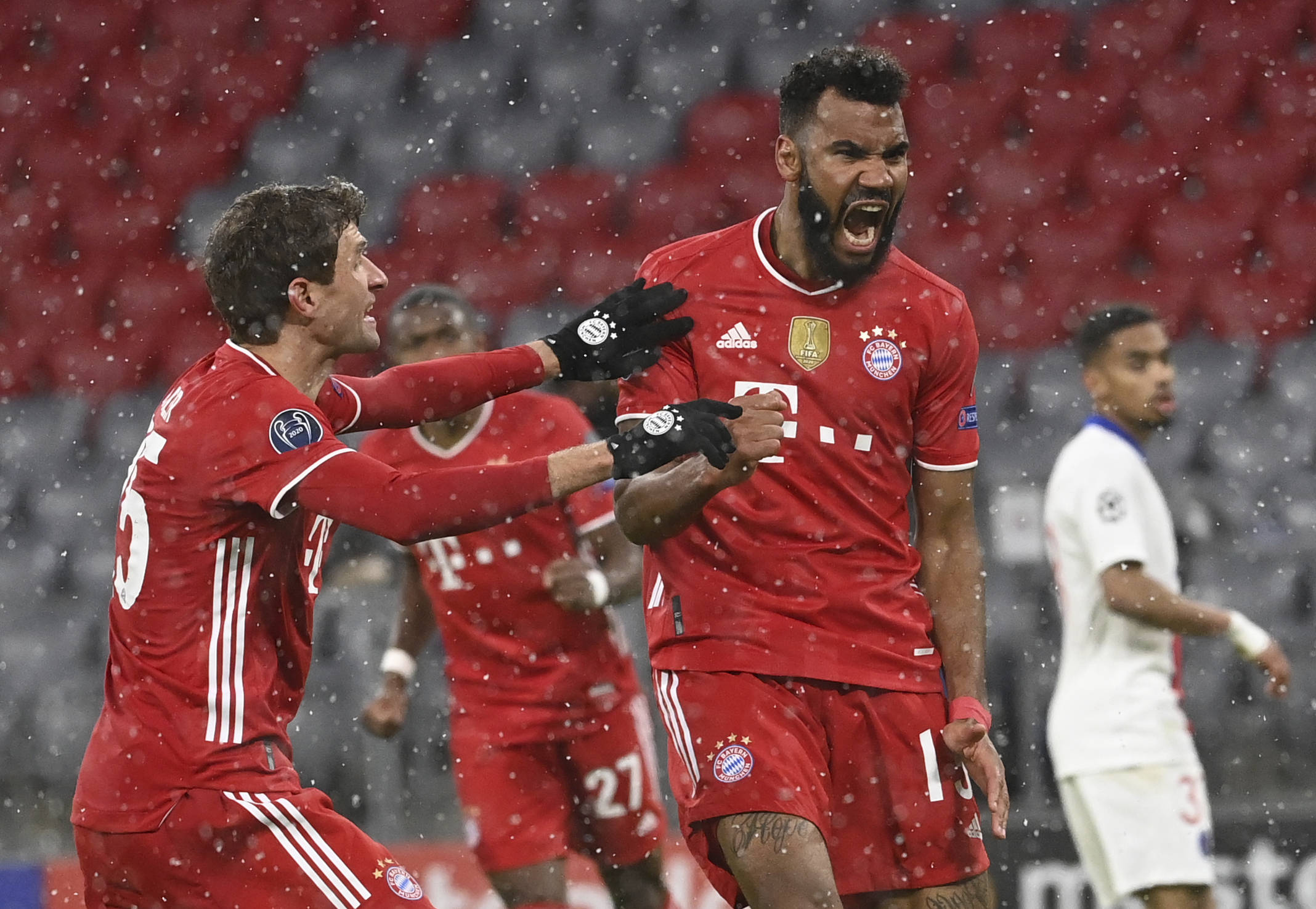 媒体人：王钰栋签欧洲经纪公司有足协的推动，只给了短期授权（媒体人称：在足协推动下，王钰栋与欧洲经纪公司签约，授权期仅为短期）