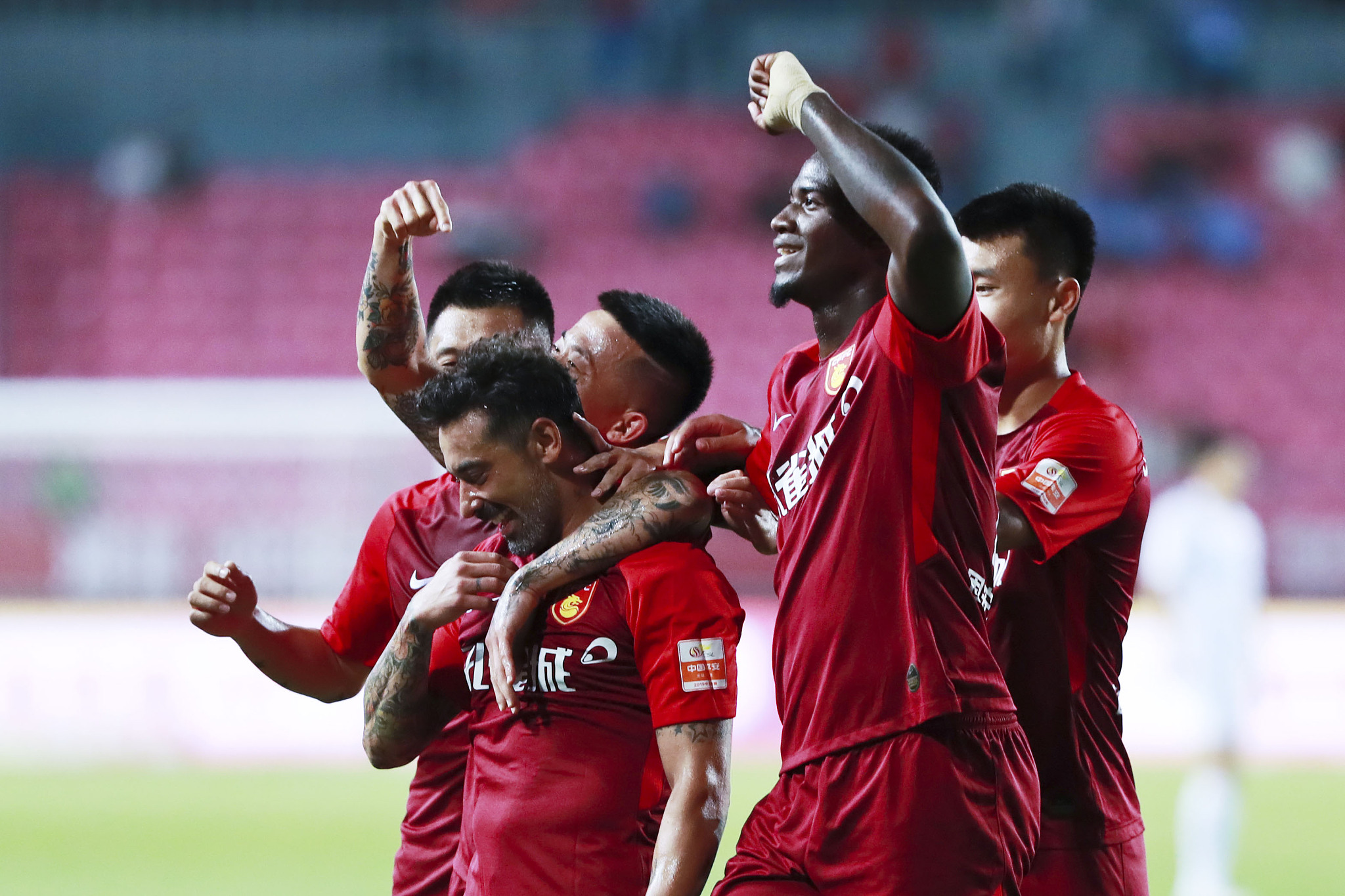 沙拉维：17年前加帅让我完成意甲首秀，他能激发你的最佳状态（沙拉维：17年前加帅助我完成意甲首秀，他最能激发你的潜能）