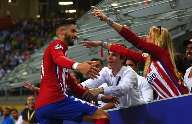 博斯：瑟洛特让球队难以应对；比赛前30分钟属于埃因霍温（博斯：瑟洛特太难缠；开场30分钟PSV占据主动）