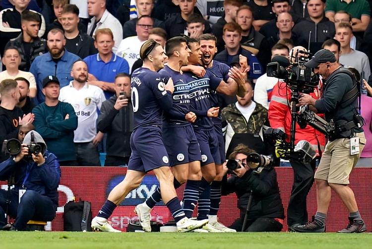 早报：求一个全是名场面的评论区（早报：来个名场面刷屏的评论区）