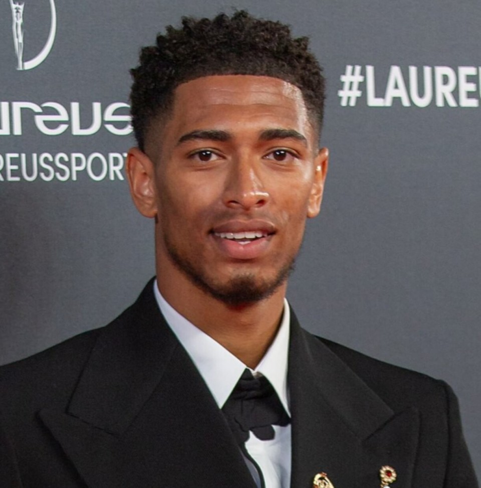 枪手近6次对阵热刺5胜1平，后者本赛季客场不败&积分最多（阿森纳近6战热刺5胜1平，热刺本季客场不败且客场积分第一）