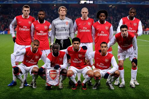 掘金约基奇三双末节爆发（约基奇三双引领掘金末节发力）